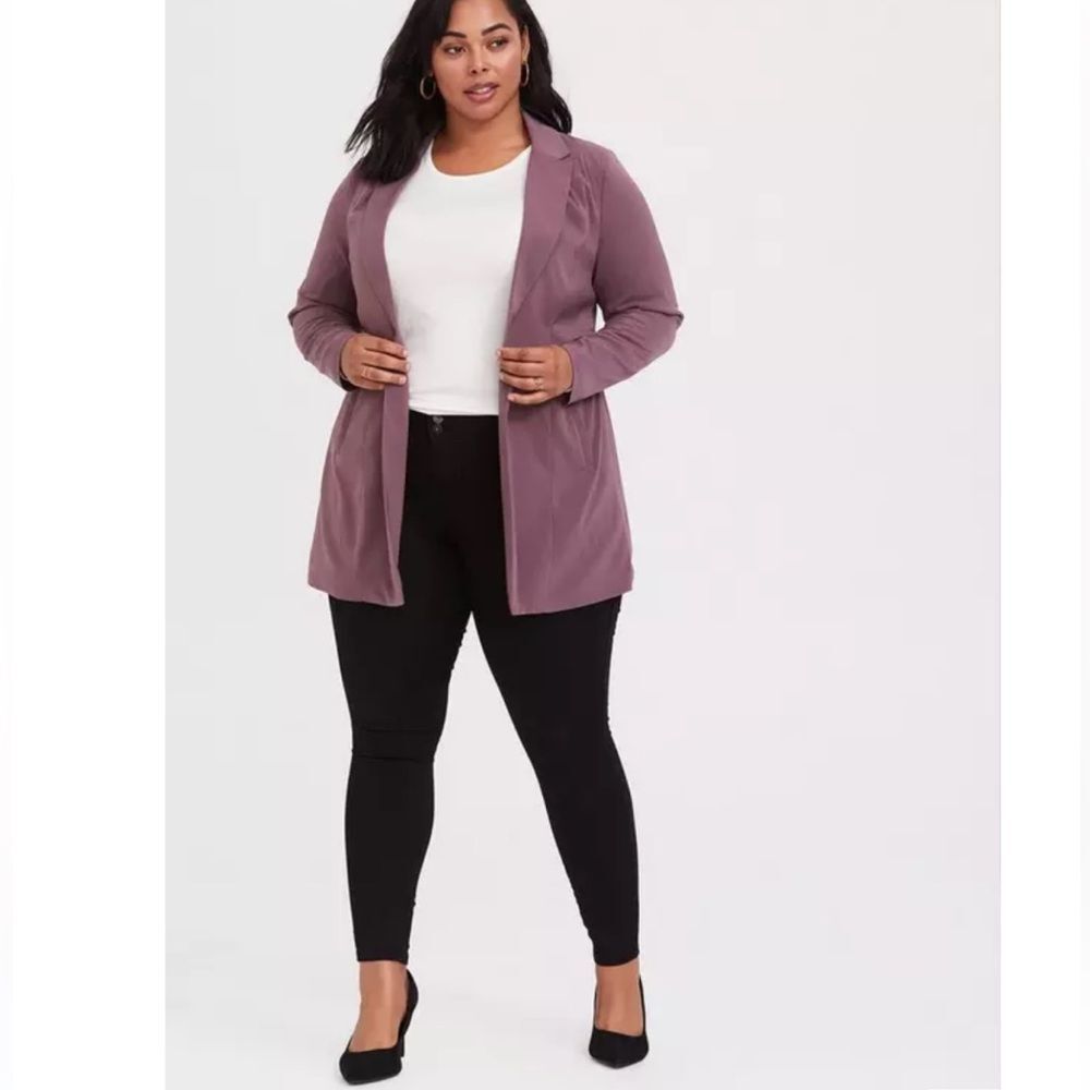 Torrid Women’s Size 2 Lavender Mauve Drape Front Button Up Blazer Jacket NWOT